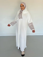 Load image into Gallery viewer, Olive Palestinian Abaya -White and Brown - U.A.E
